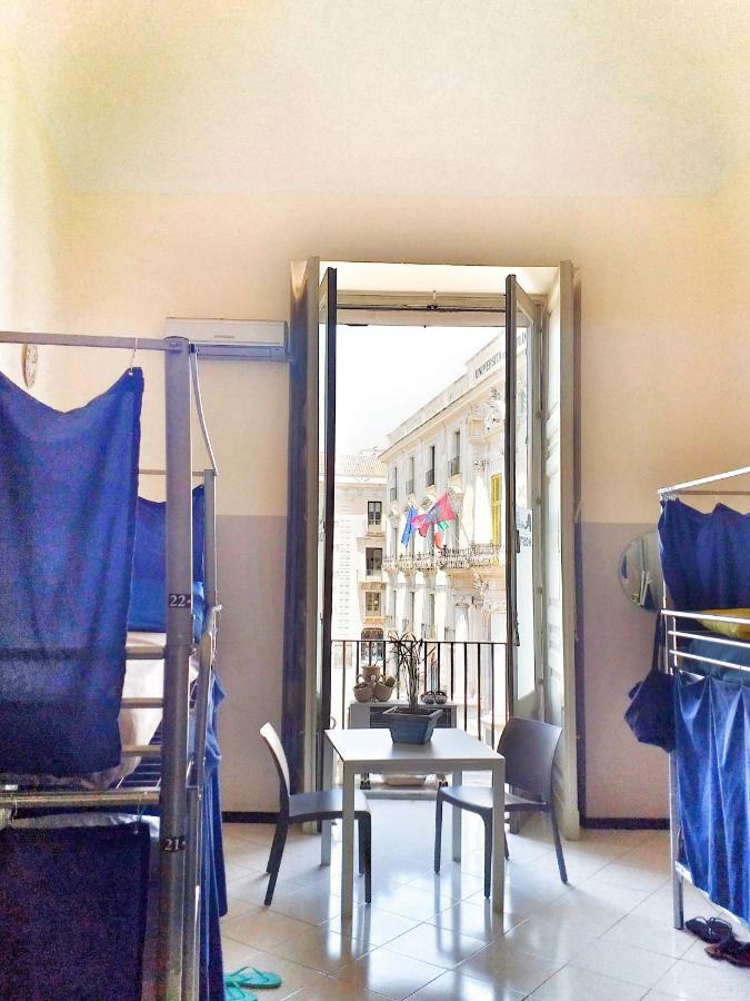 Hostel Degli Elefanti *